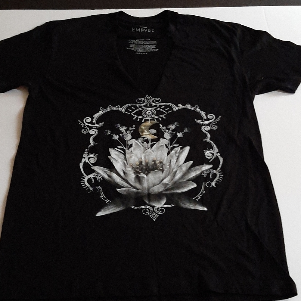 Empyre  tee